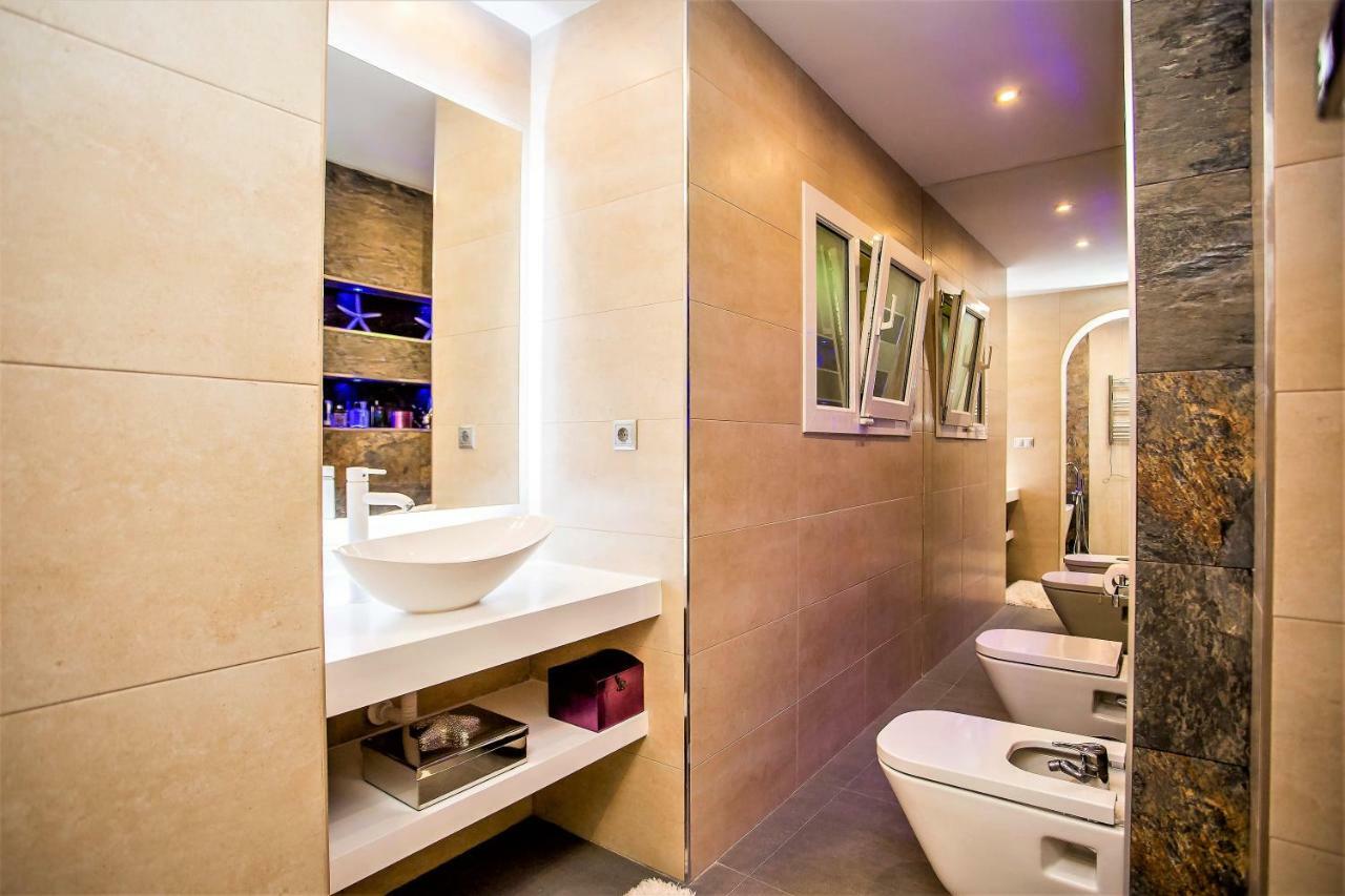 מארבלה Luxury Villa With Swimming Pool And Jacuzzi מראה חיצוני תמונה