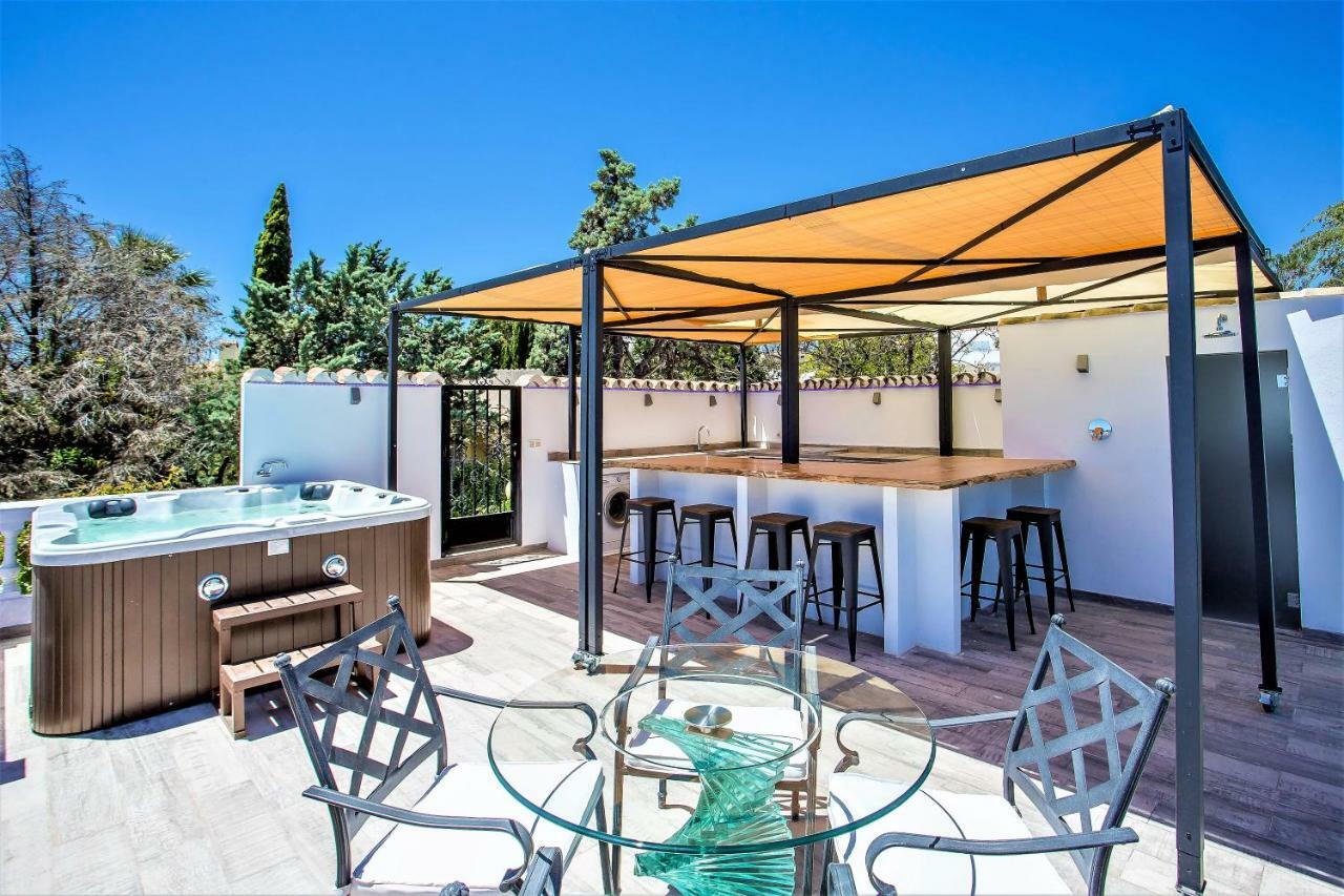 מארבלה Luxury Villa With Swimming Pool And Jacuzzi מראה חיצוני תמונה